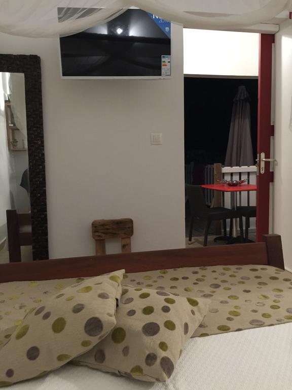 Les Gites De Casita By Kreyol Animal Grand-Bourg  Buitenkant foto
